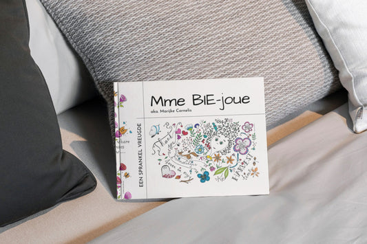 Salontafelboek - Mme BIE-joue. Een sprankel vreugde